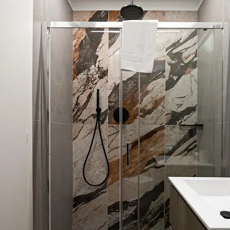 Appartement Italianway Comfort - Monte Nevoso 8 *