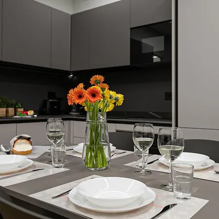 Italianway Comfort - Monte Nevoso 8 Milaan