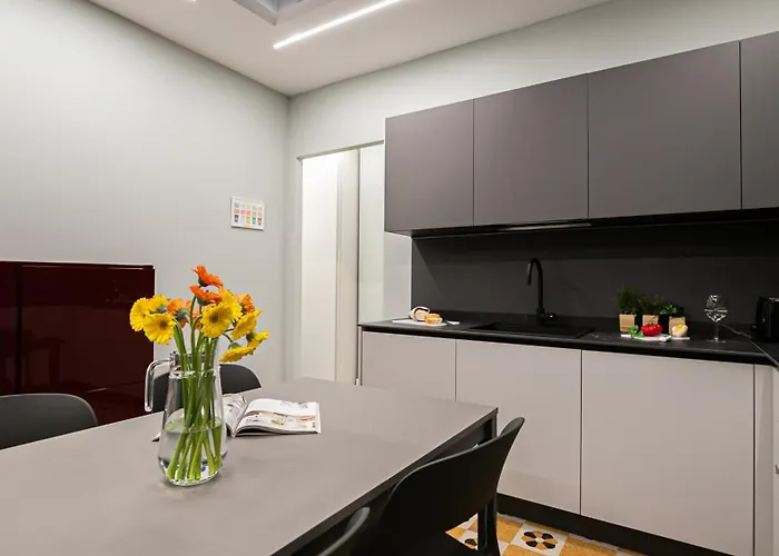 Apartament Italianway - Monte Nevoso 8 *